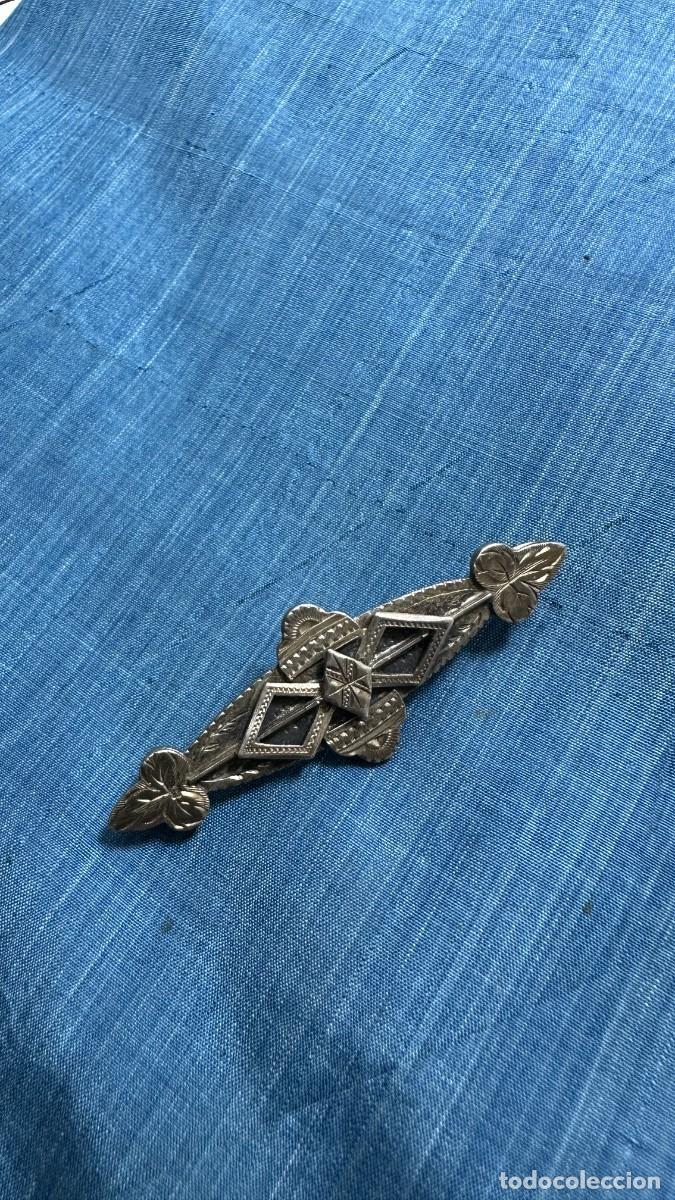 Joyeria: Antiguo broche de plata - Foto 2