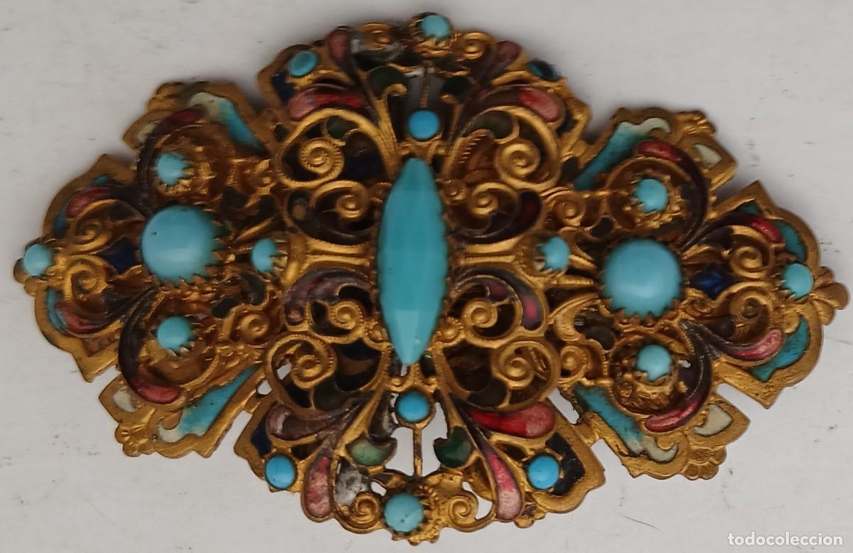 Joyeria: (1)BROCHE DE METAL Y PEDRERIA MUY BONITO Y RARO