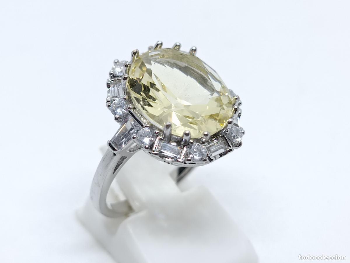 Gioielleria: Precioso anillo en plata de ley con citrino tallado engastado en garras