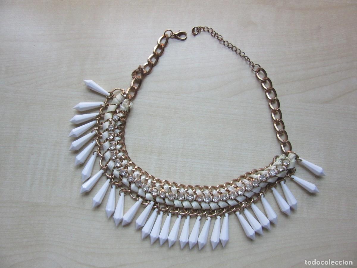 Gioielleria: Curioso collar con pedrer&iacute;a Posible a&ntilde;os 60-70 Longitud 48 cm