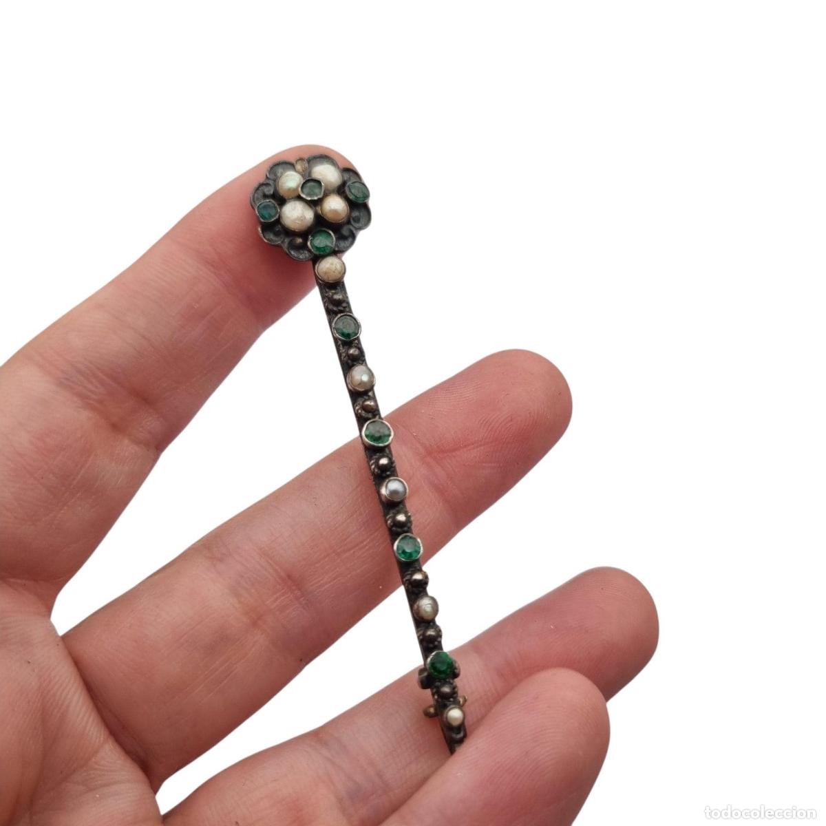 Joyeria: Broche de barra antiguo en plata con perlas y piedras verdes, joyer&iacute;a victoriana- eduardiana circa 1