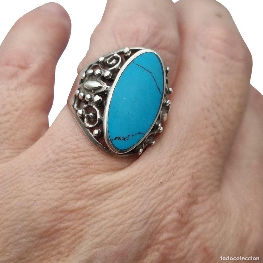 Joyeria: Anillo boho vintage de plata 925 con gran piedra azul, dise&ntilde;o floral calado, Circa 1980
