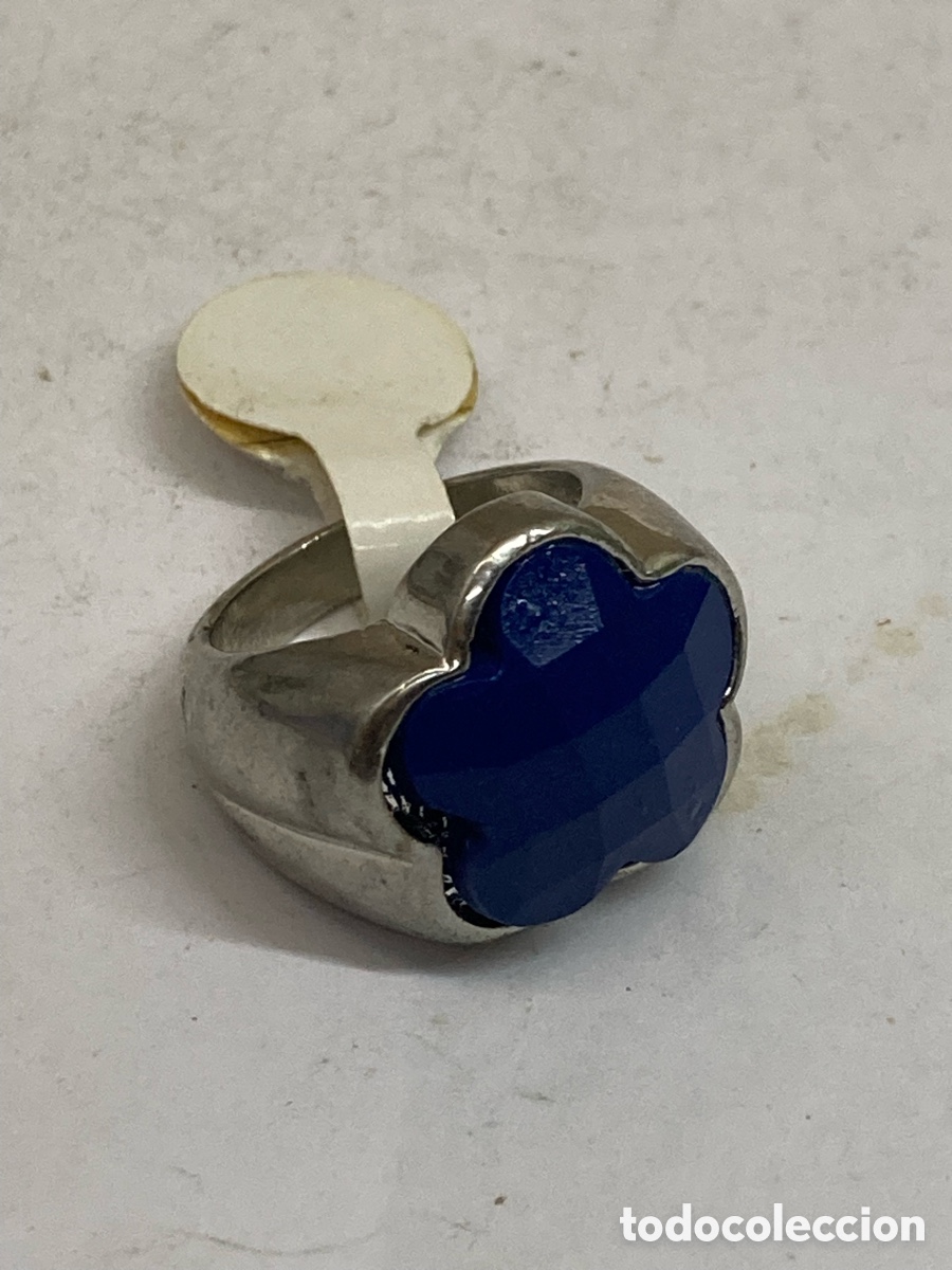 Joyeria: Anillo de bisuter&iacute;a met&aacute;lico