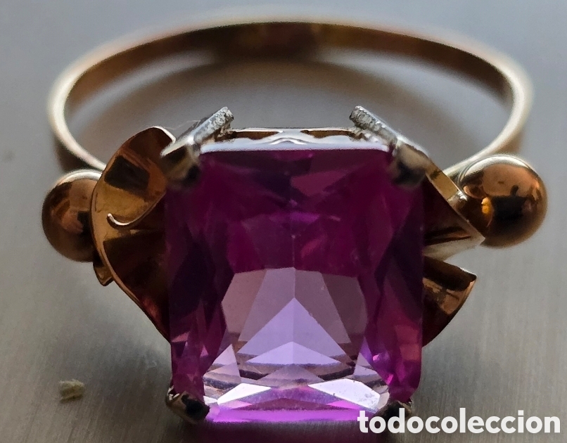 Joyeria: ANILLO DE ORO 18 KILATES CON ROSA DE FRANCIA + &Oacute; MENOS 12- 14 KILATES