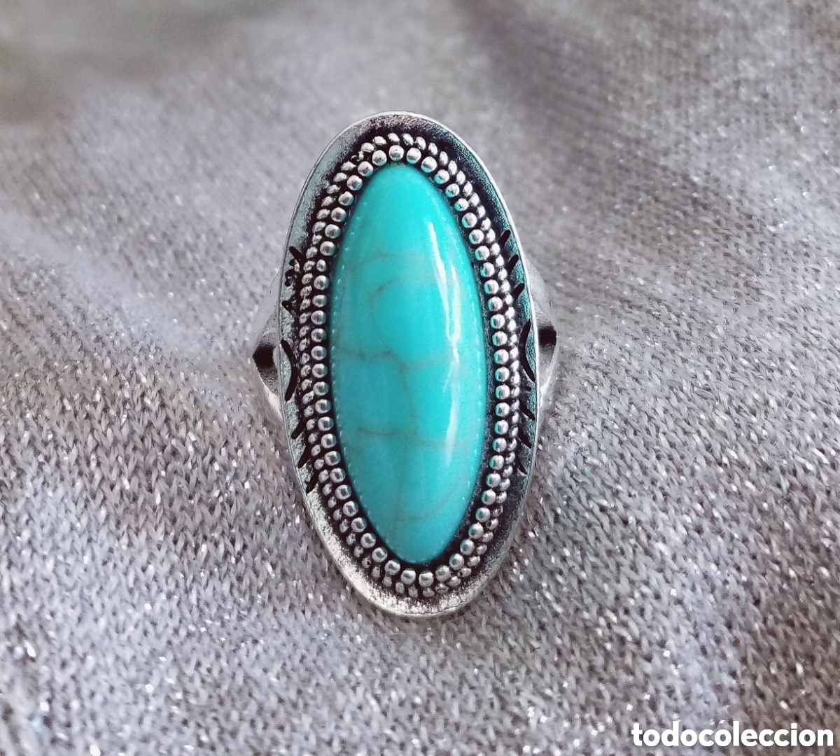 Joyeria: Original anillo oval color plata vieja con piedra azul turquesa 18,5mm di&aacute;m x 3,2cn largo Muy bonito