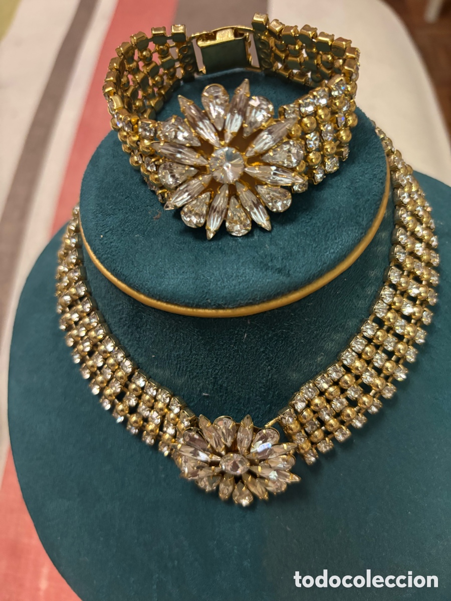 Joyeria: Conjunto de pulsera y gargantilla