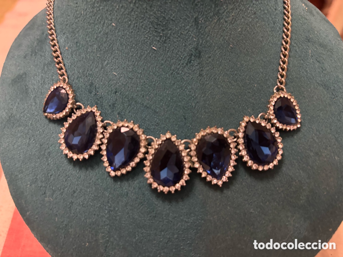 Joyeria: Gargantilla de pedrer&iacute;a y metal plateado