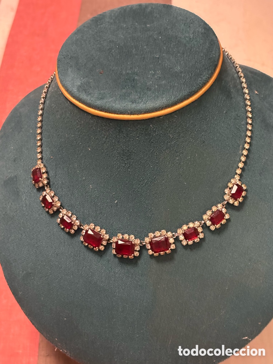 Joyeria: Gargantilla de pedrer&iacute;a y metal plateado