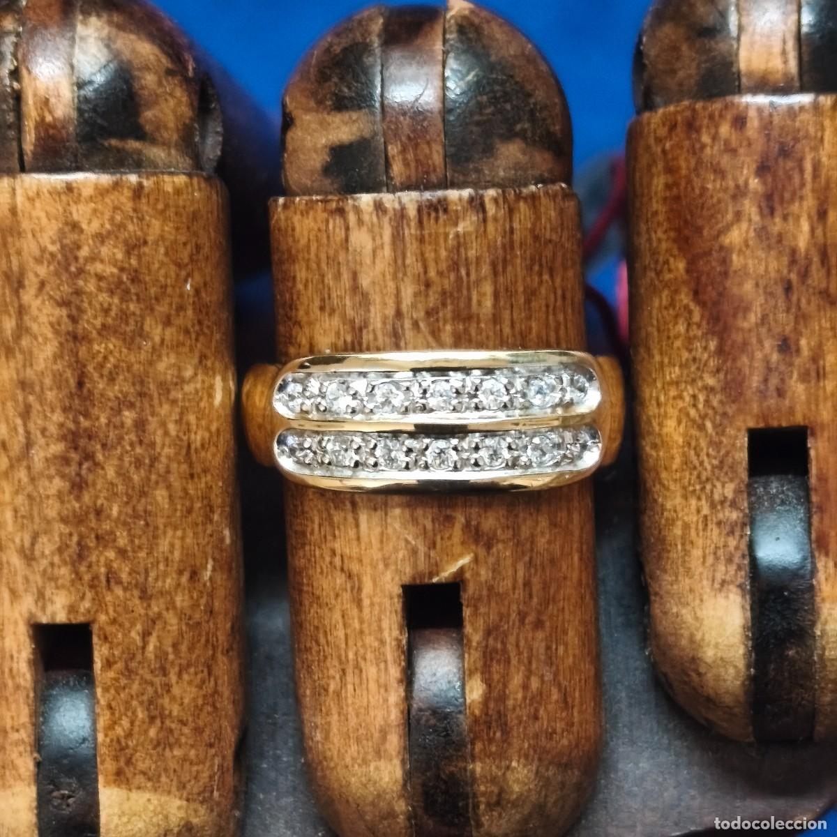 Joyeria: ANILLO DE PLATA CHAPADA EN ORO CON BANDAS DE CIRCONITAS. PLATA DE LEY