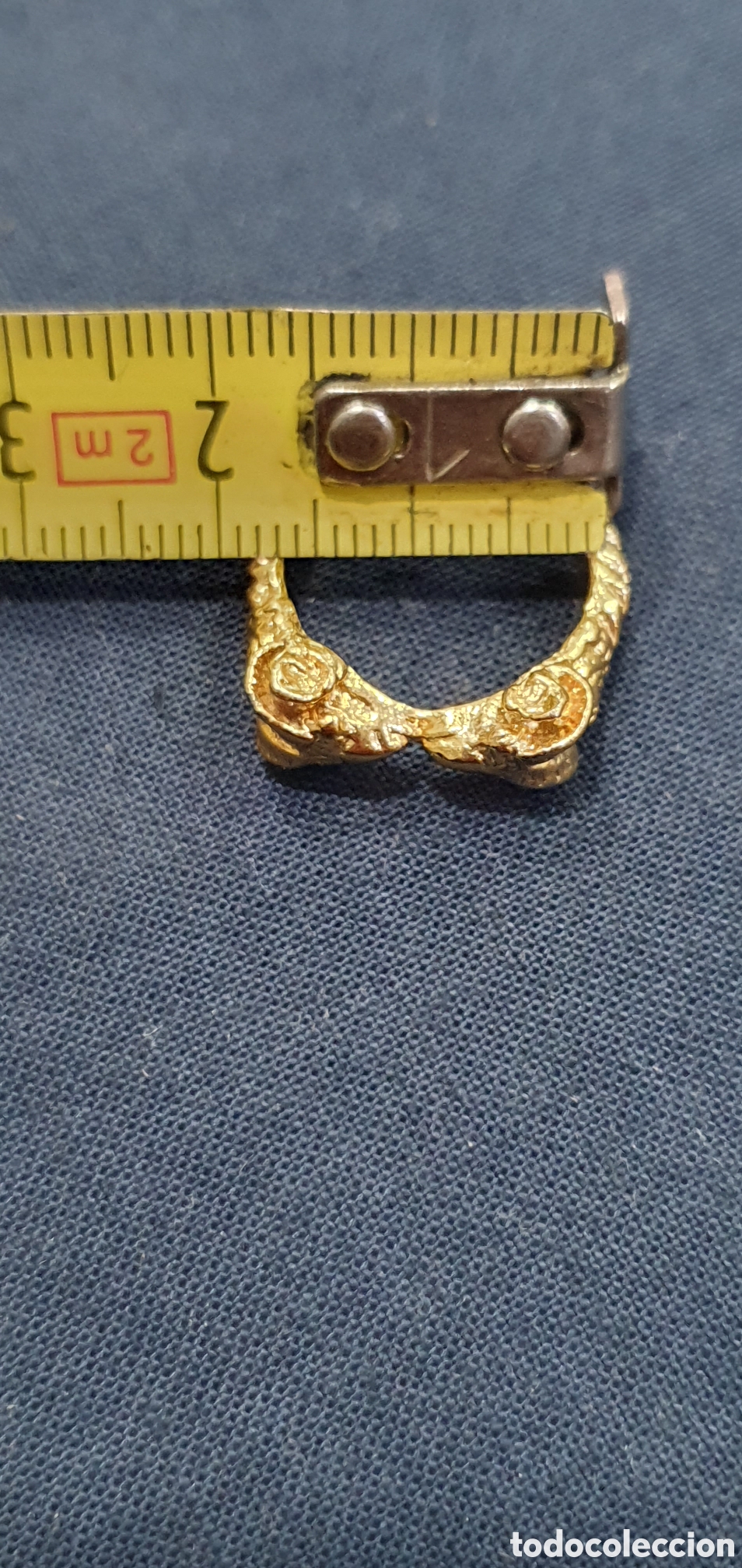 Joyeria: Anillo dorado cabezas de carnero. (L5 - Foto 2