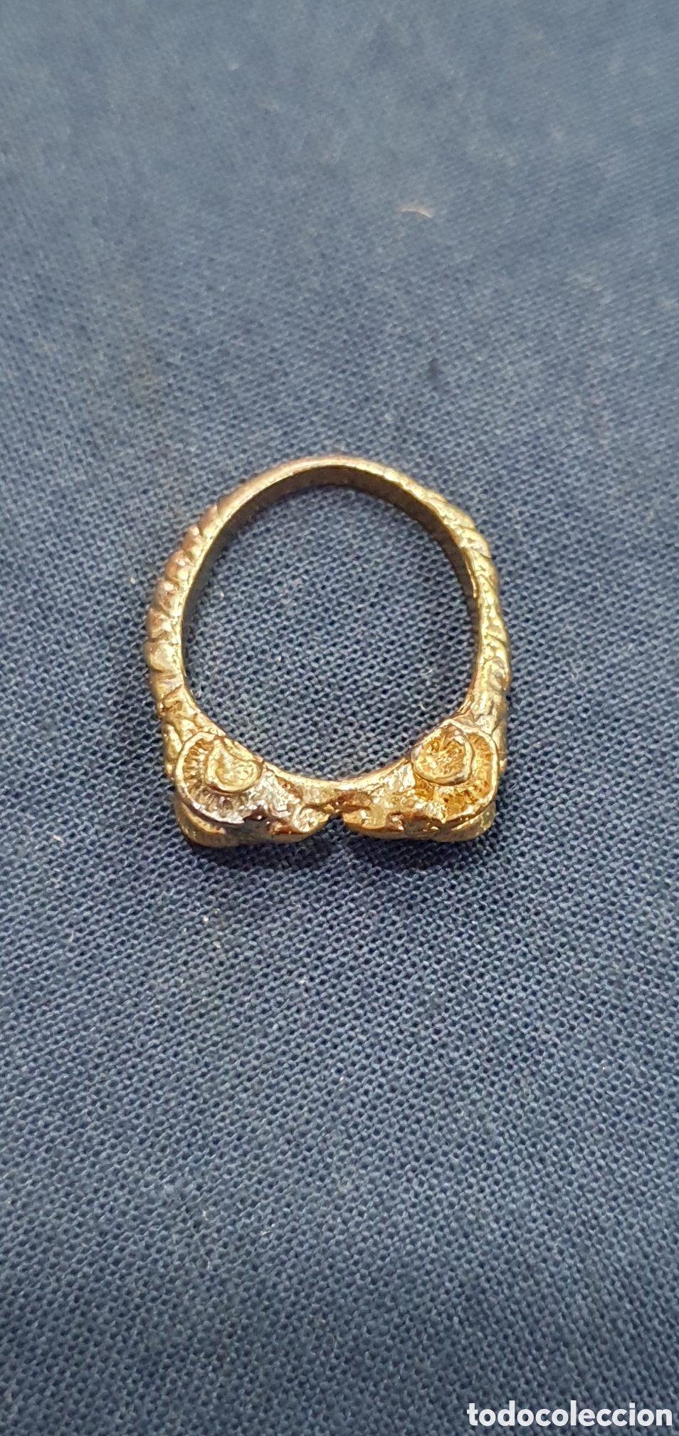 Joyeria: Anillo dorado cabezas de carnero. (L5 - Foto 4