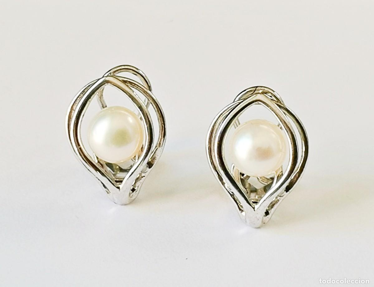 Joyeria: Elegantes Pendientes Vintage en Plata de Ley 925 y Perla Cultivada Central - Cierre Omega (5,01 g)