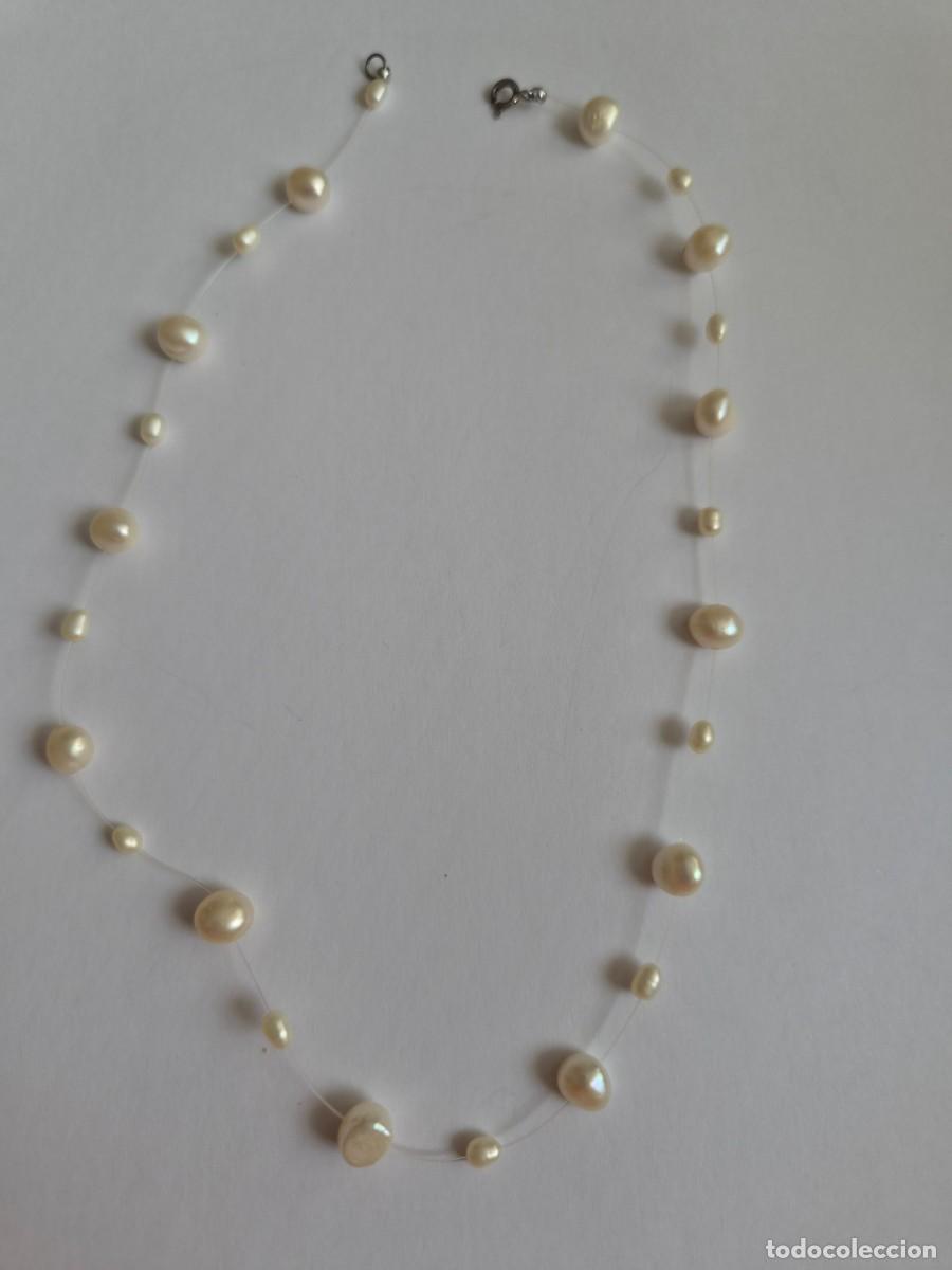 Joyeria: Collar de perlas vintage con hilo transparente. Cierre de plata 925.