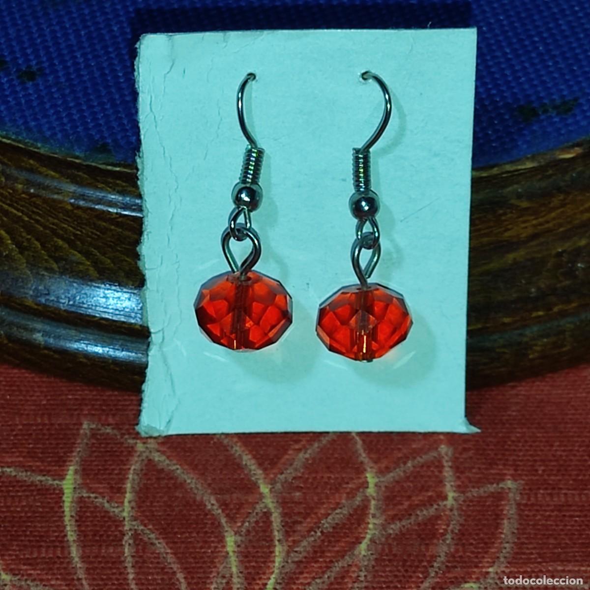 Joyeria: Pendientes de cristal rojo facetado.Vintage.
