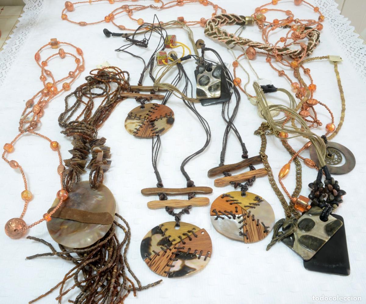 Joyeria: GRAN LOTE DE 14 CATORCE COLLARES VINTAGE, RESTOS TIENDA BISUTER&Iacute;A