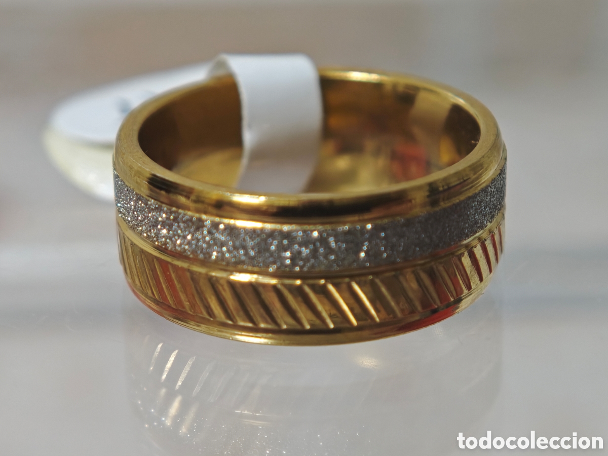 Joyeria: Anillo de acero inoxidable con ba&ntilde;o de oro - Foto 3