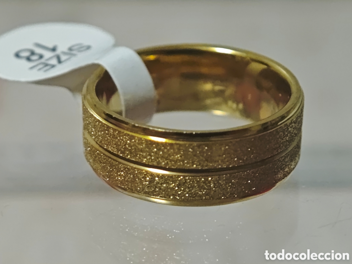 Joyeria: Anillo de acero inoxidable con ba&ntilde;o de oro - Foto 3