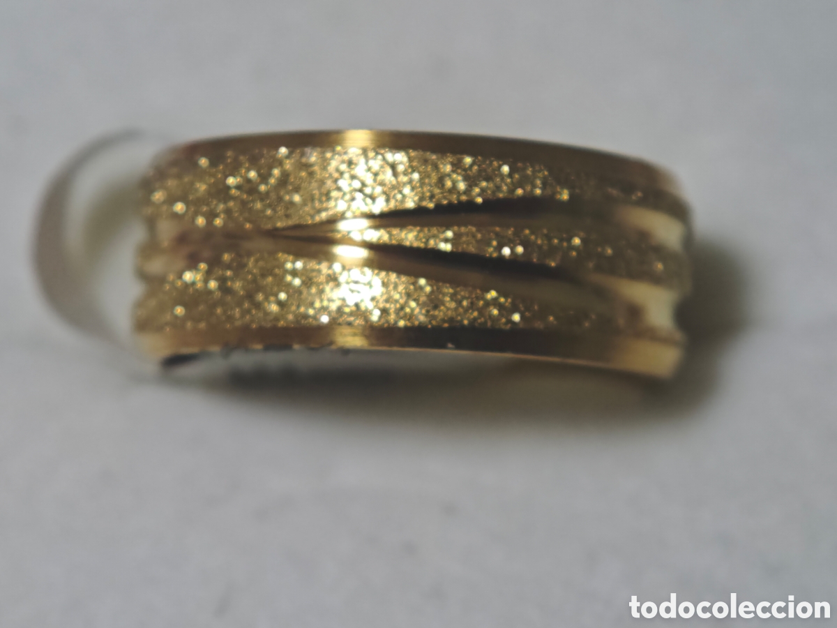 Joyeria: Anillo en acero inoxidable con ba&ntilde;o de oro nuevo - Foto 2