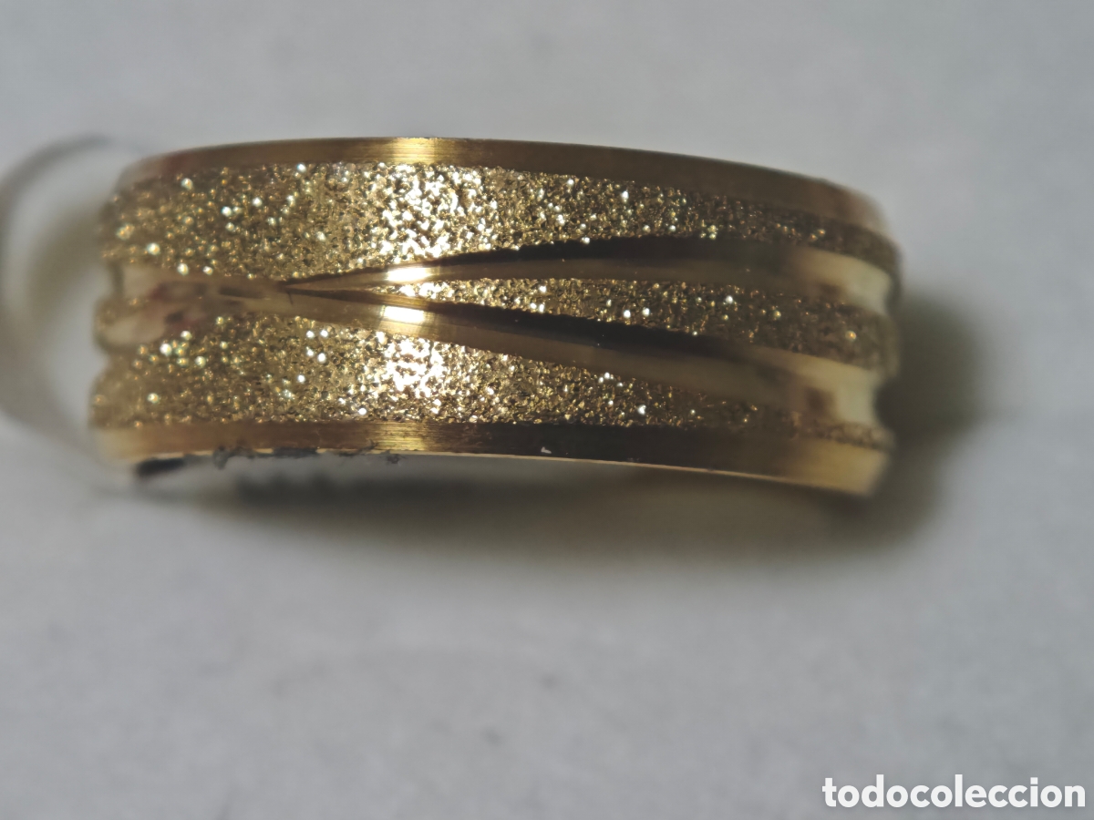 Joyeria: Anillo en acero inoxidable con ba&ntilde;o de oro nuevo - Foto 1
