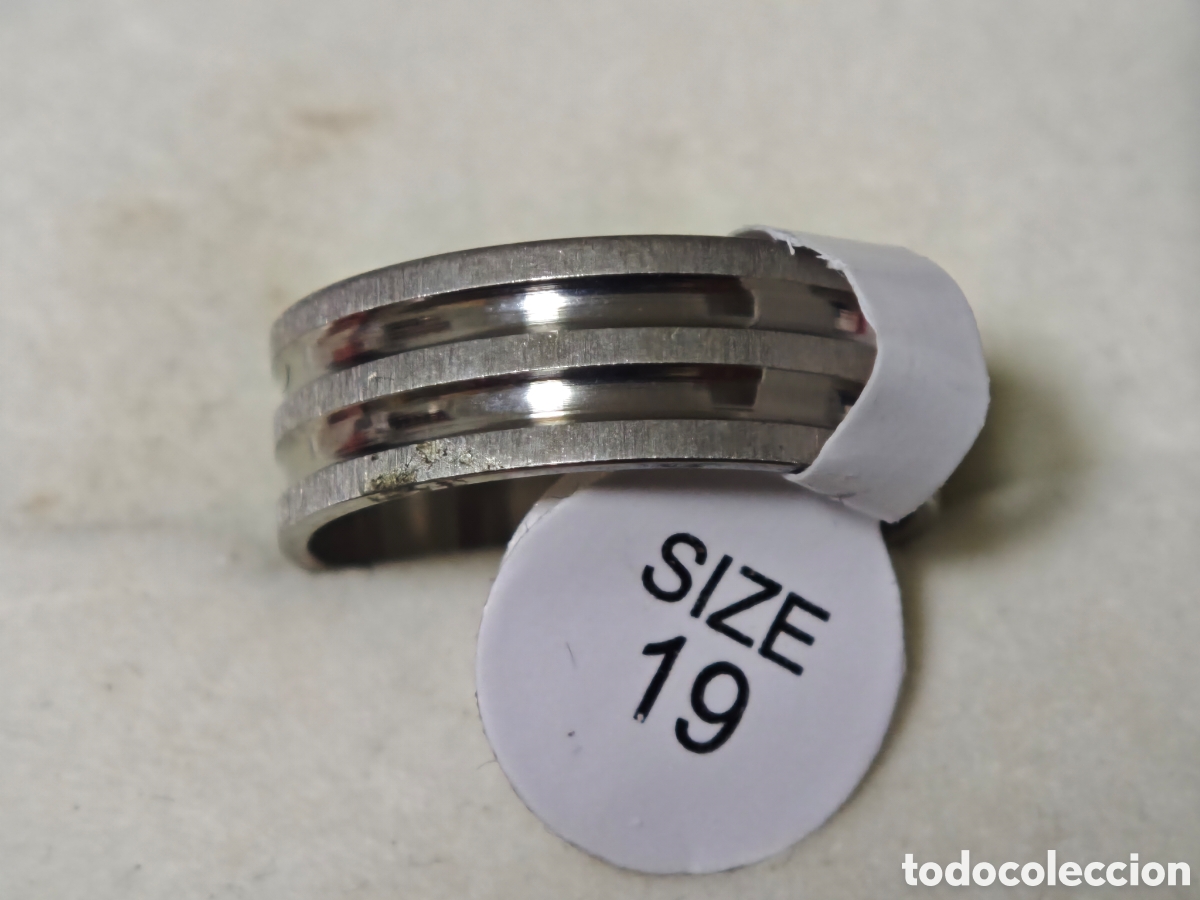 Joyeria: Anillo en acero inoxidable nuevo - Foto 2
