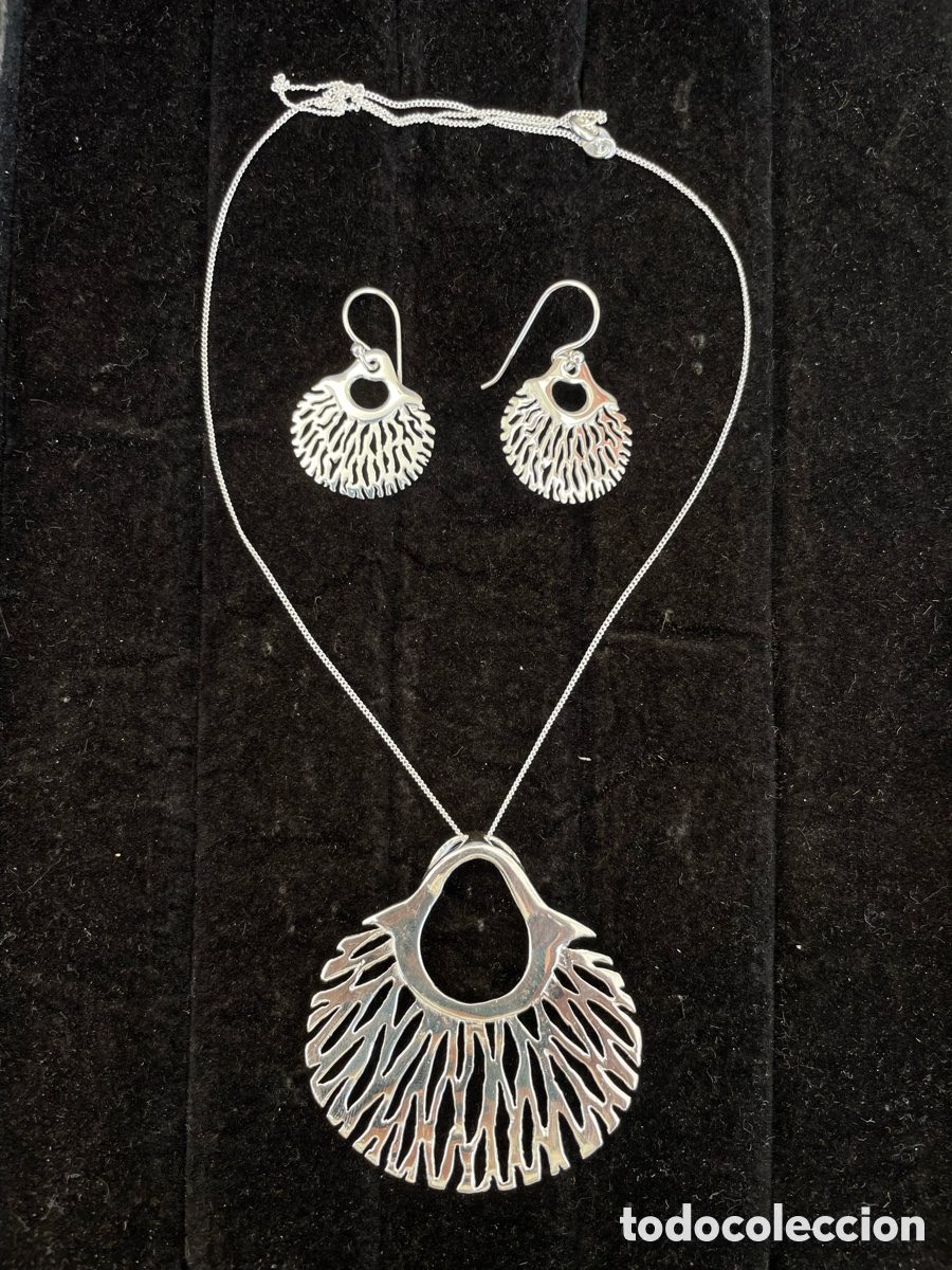 Joyeria: Conjunto de plata de ley compuesto por colgante y pendientes en forma de Coral ramificado