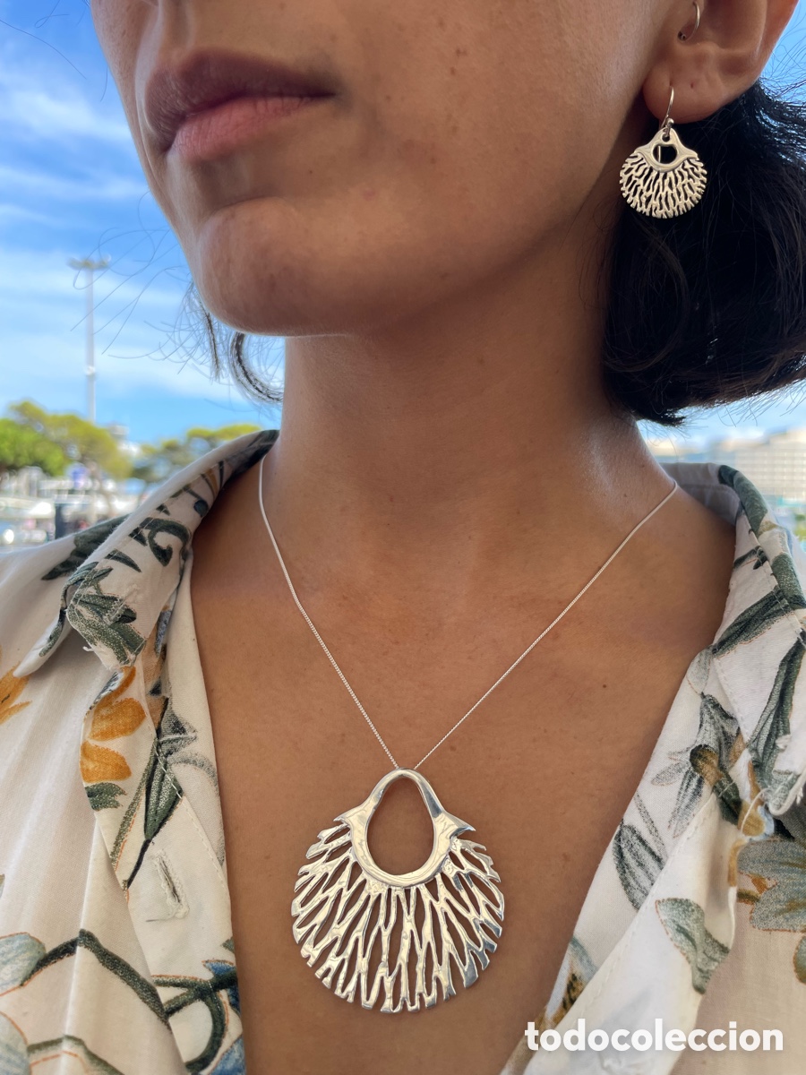 Joyeria: Conjunto de plata de ley compuesto por colgante y pendientes en forma de Coral ramificado