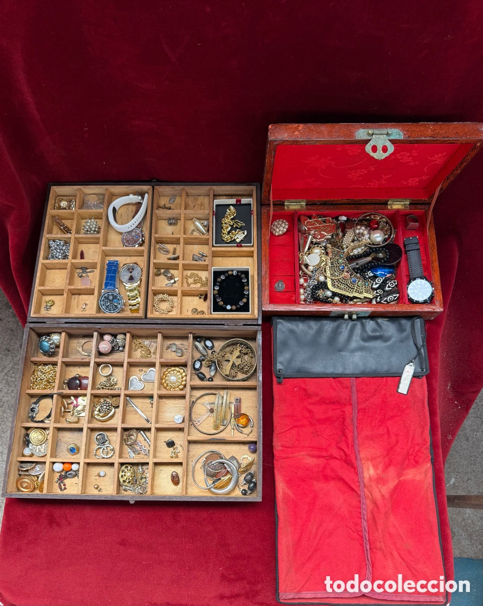 Joyeria: Lote de joyeros,con bisuteria y relojes!