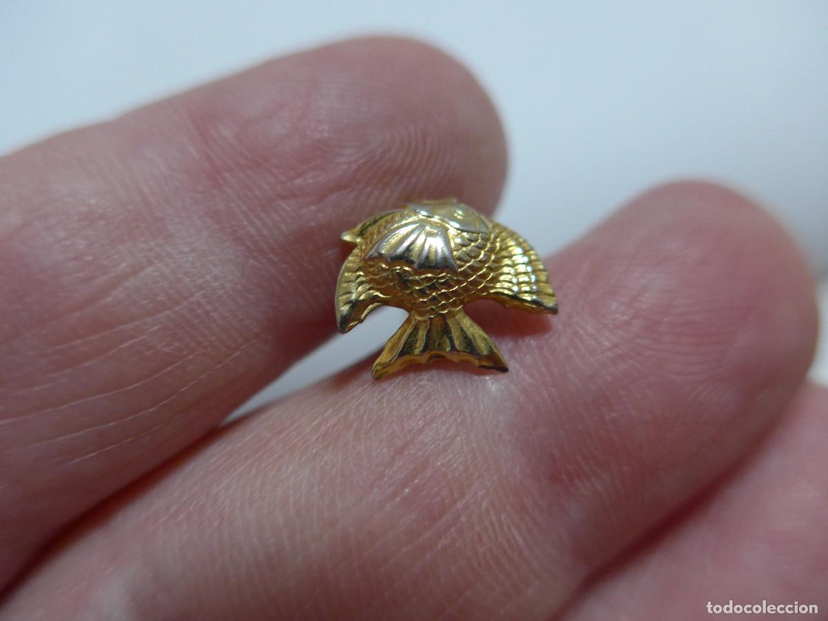 Joyeria: BROCHE EN FORMA DE PEZ