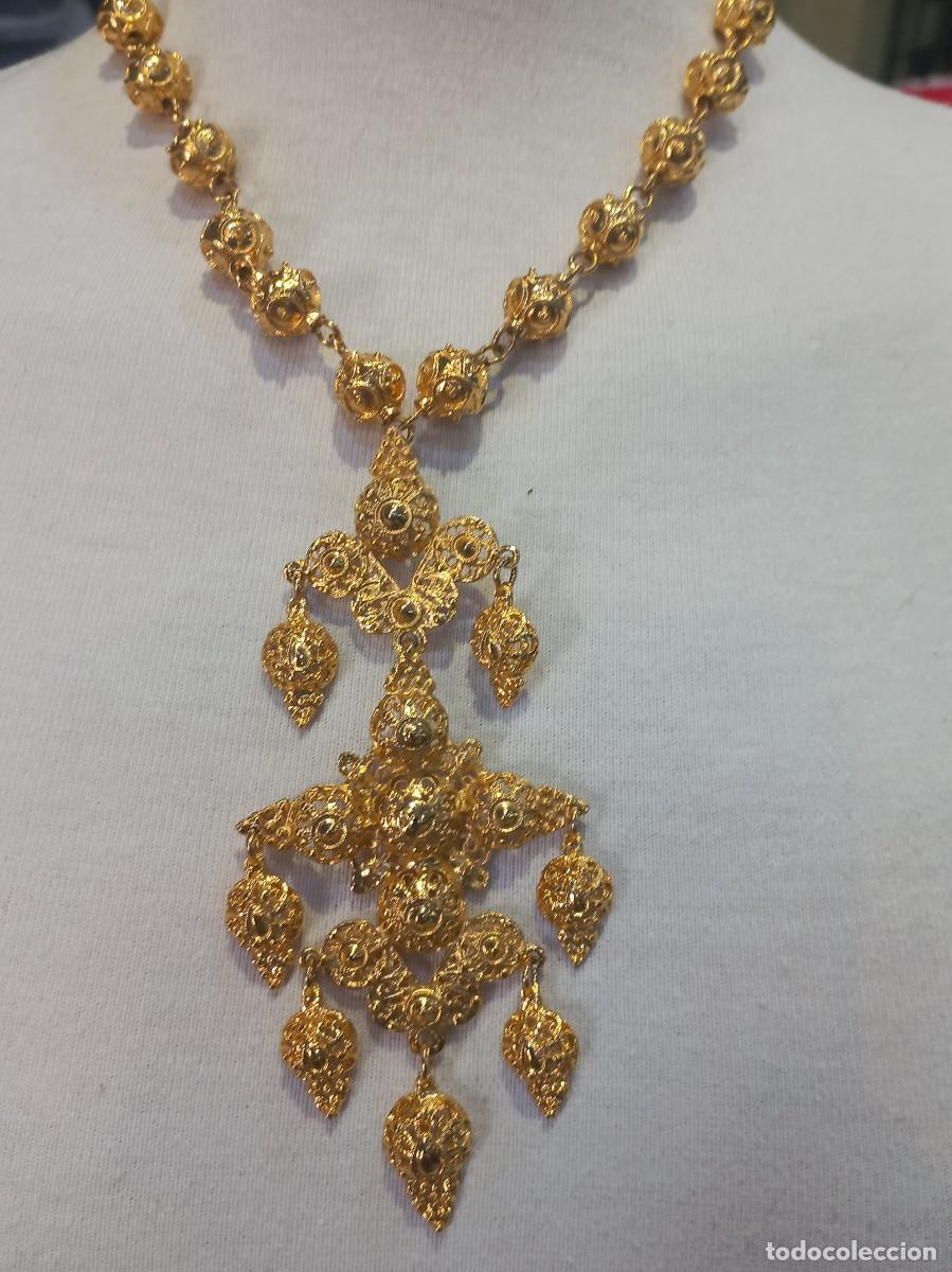 Joyeria: COLLAR &uml;CARRO con VENERA&uml; filigrana dorada (35cm)