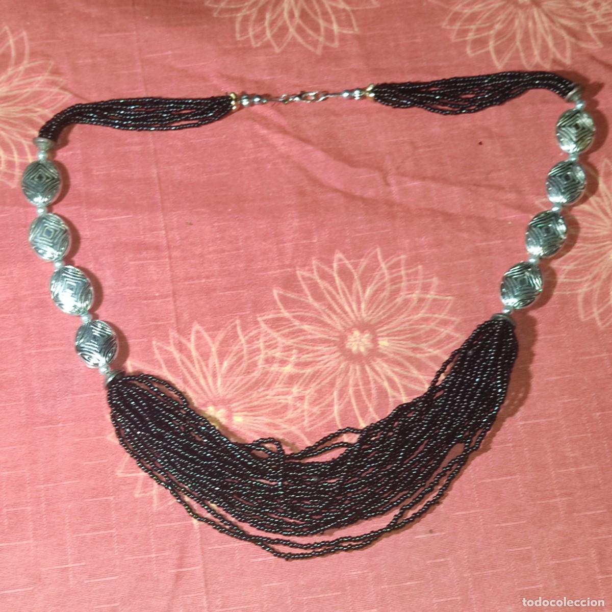 Joyeria: Collar tibetano de bolitas de cristal y abalorios.A&ntilde;os 70