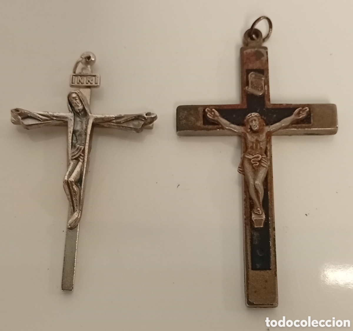 Joyeria: .CRUSIFIJOS COLGANTES METALICO