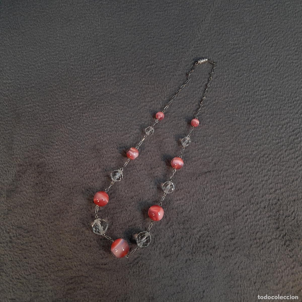 Joyeria: J-4573. COLLAR CON CUENTAS DE VIDRIO Y METAL - VIDRIO Y METAL. 1950 - 1960