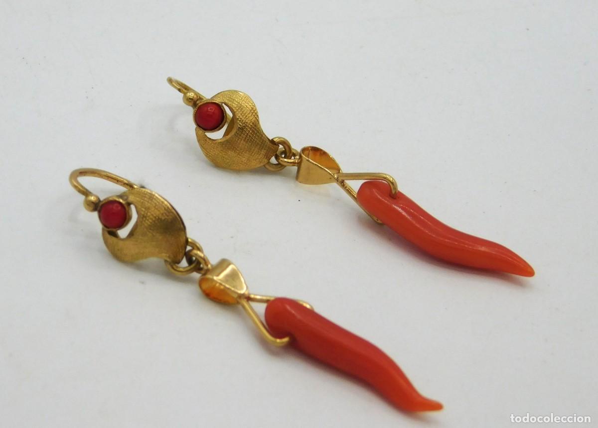 Joyeria: PENDIENTES LARGOS DE ORO 18k Y CORAL