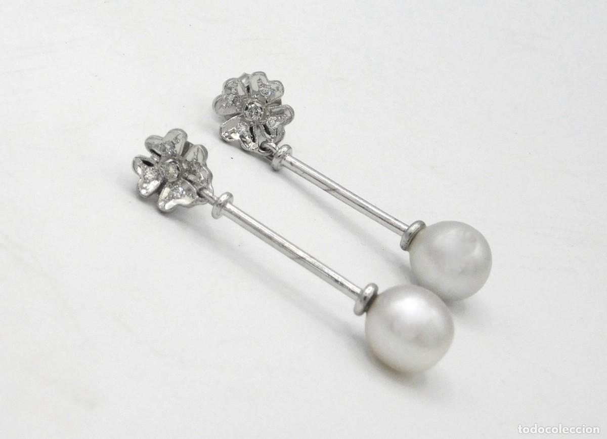 Joyeria: PENDIENTES LARGOS DE ORO BLANCO 18K, DIAMANTES Y PERLAS