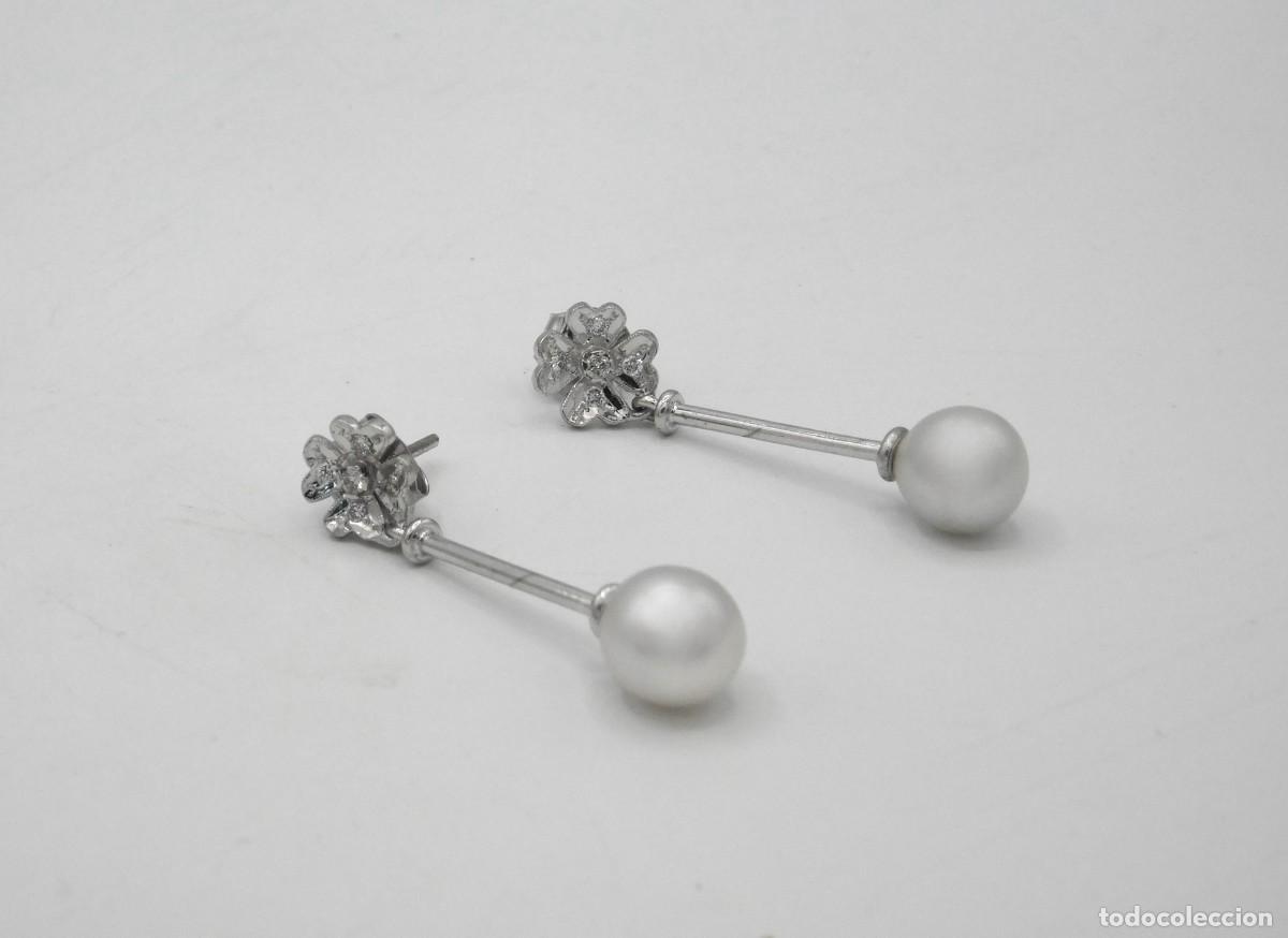 Joyeria: PENDIENTES LARGOS DE ORO BLANCO 18K, DIAMANTES Y PERLAS - Foto 2