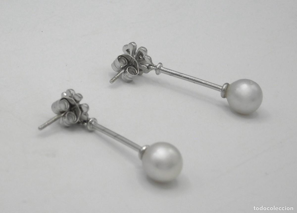 Joyeria: PENDIENTES LARGOS DE ORO BLANCO 18K, DIAMANTES Y PERLAS - Foto 3
