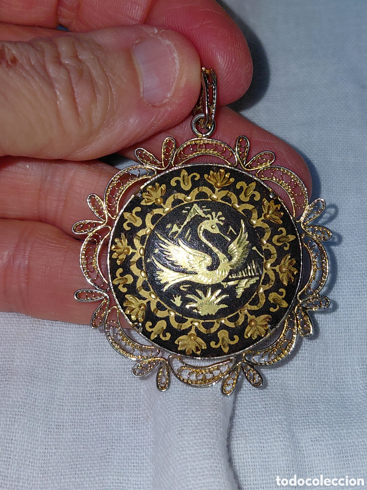 Joyeria: BONITO COLGANTE DAMASQUINADO TOLEDO