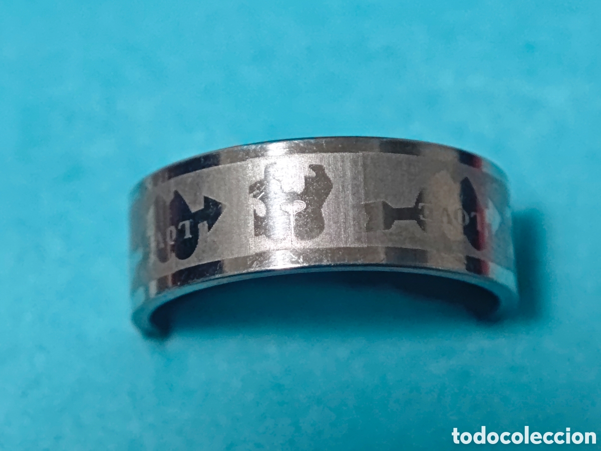 Joyeria: Anillo de acero inoxidable con grabados nuevo - Foto 2