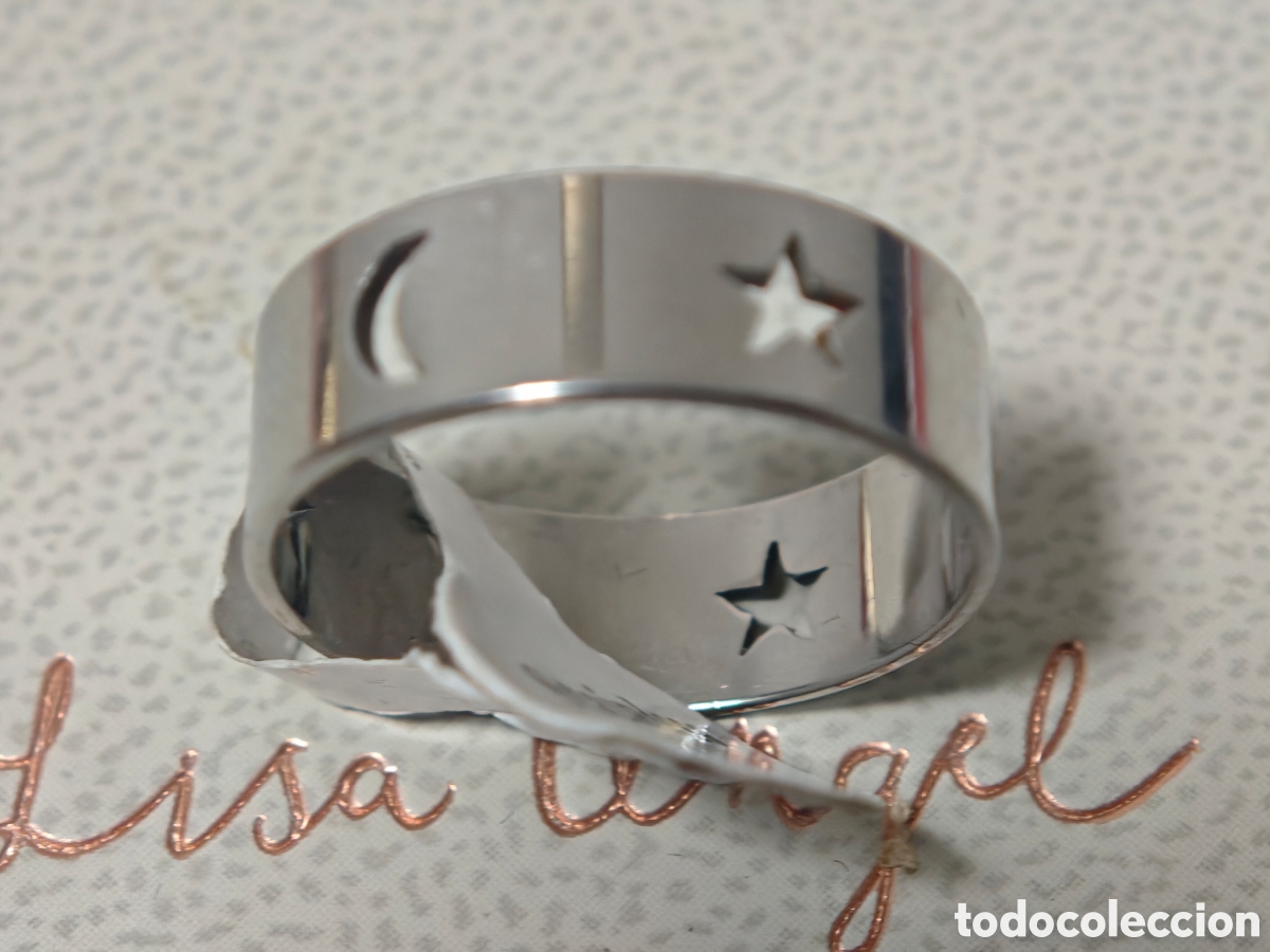 Joyeria: Bonito anillo de acero inoxidable nuevo