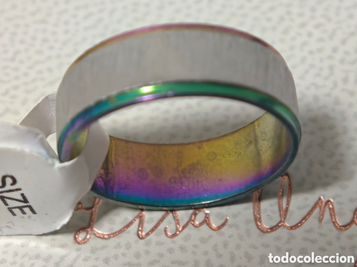Joyeria: Bonito anillo de acero inoxidable nuevo