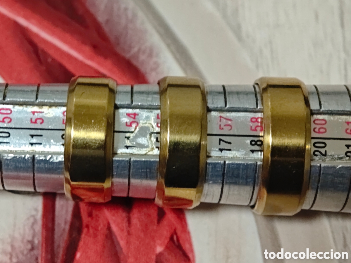 Joyeria: Anillo de acero inoxidable con ba&ntilde;o de oro nuevo - Foto 6