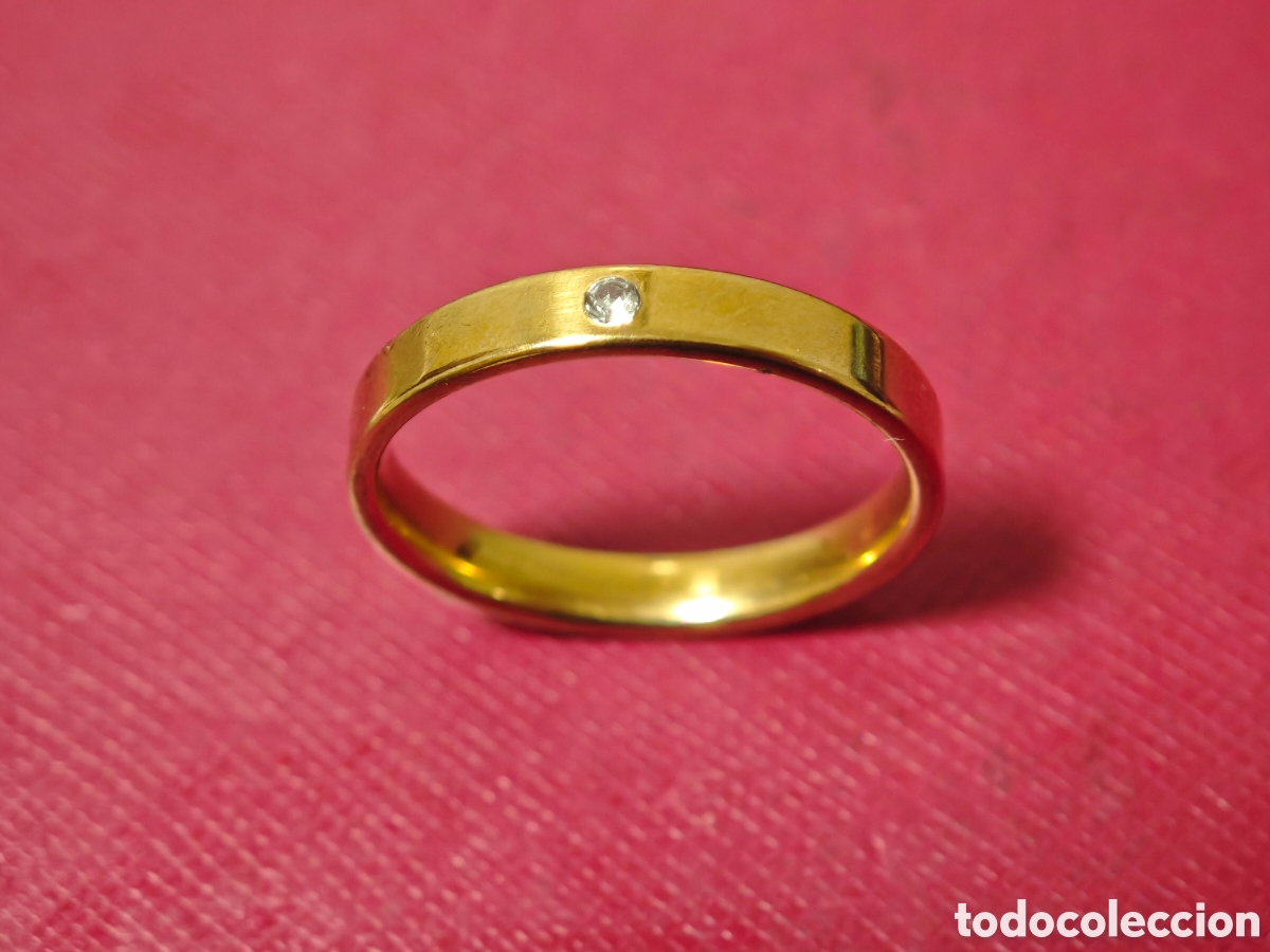 Joyeria: Anillo de acero inoxidable nuevo ba&ntilde;o oro