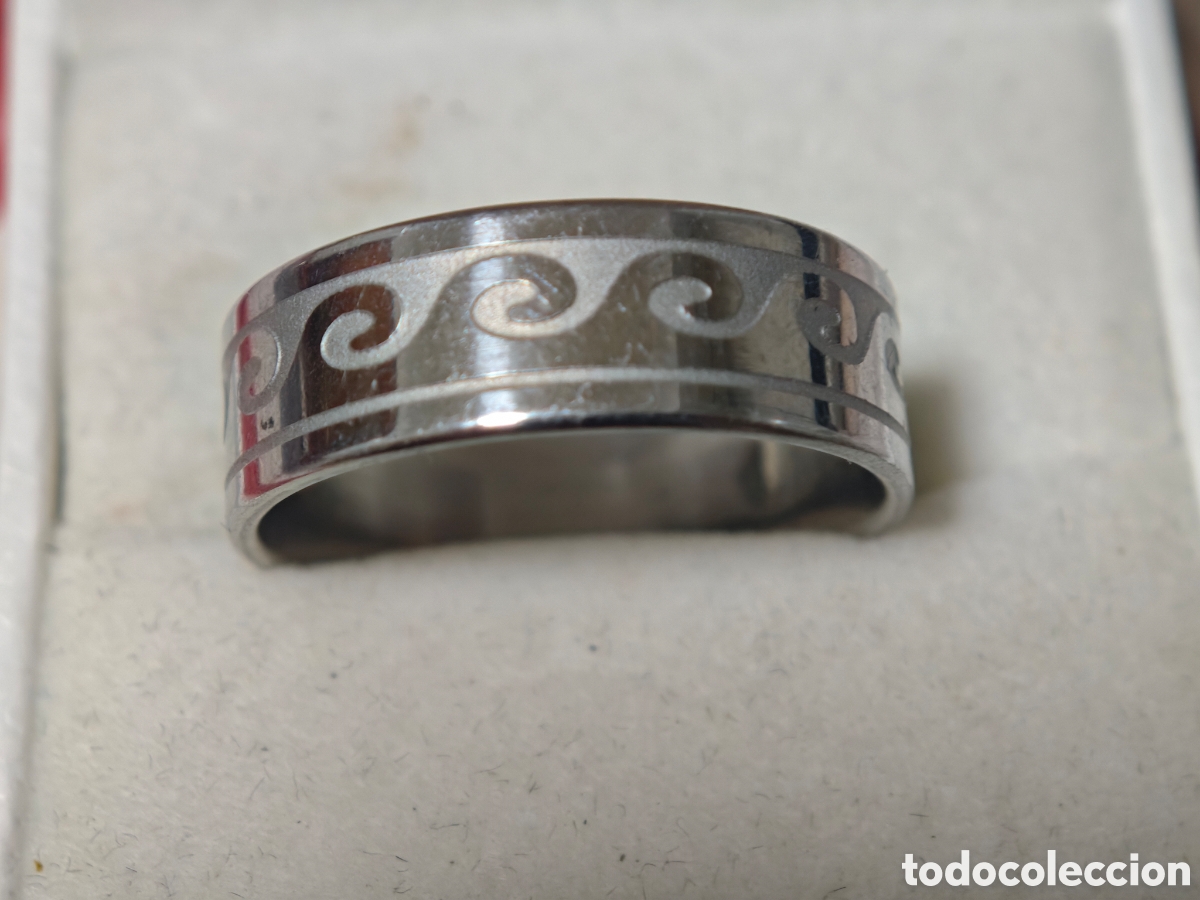 Joyeria: Bonito anillo de acero inoxidable hombre