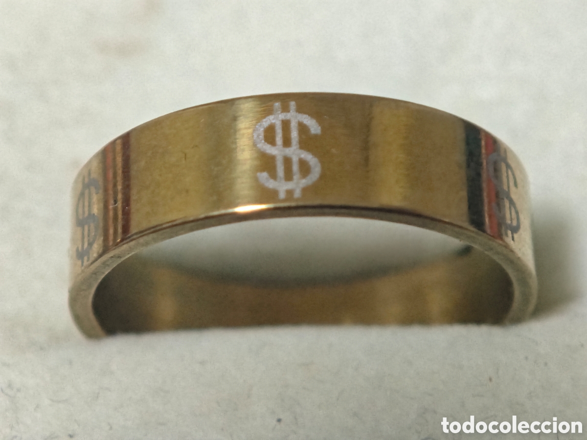 Joyeria: Anillo acero inoxidable con ba&ntilde;o de oro nuevo