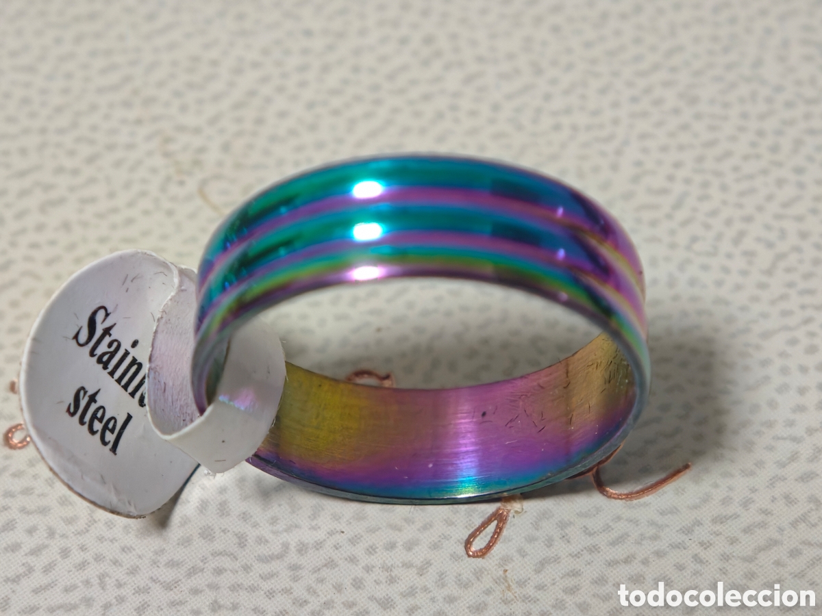 Joyeria: Anillo de acero inoxidable multicolor nuevo - Foto 2