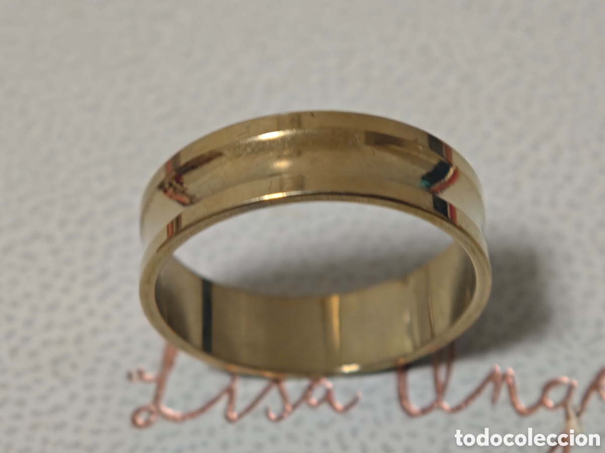 Joyeria: Anillo de acero inoxidable nuevo con ba&ntilde;o de oro