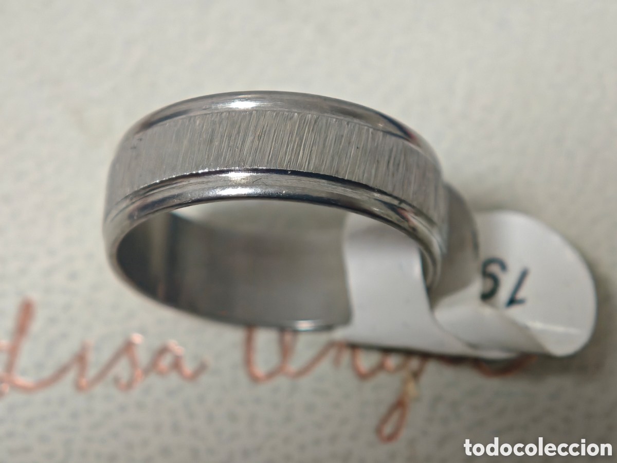 Joyeria: Anillo de acero inoxidable nuevo