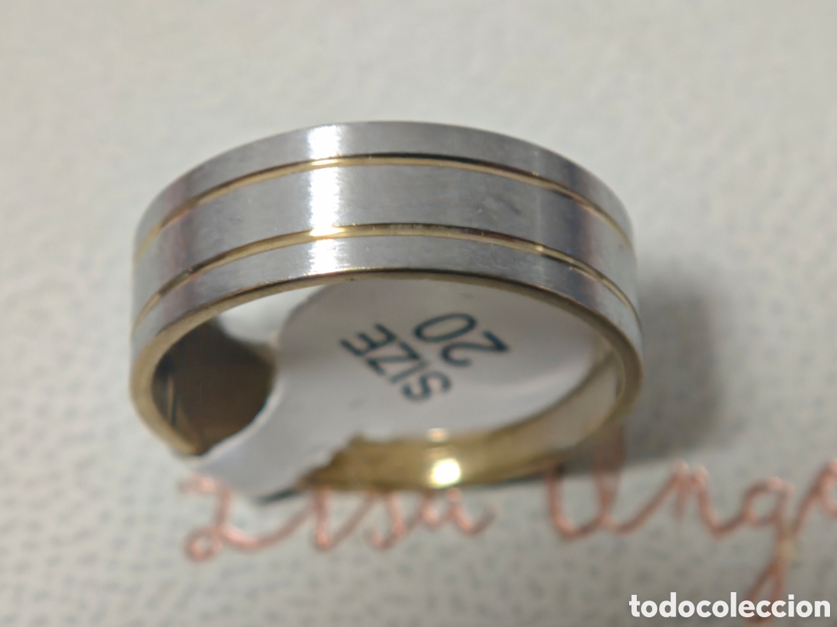 Joyeria: Bonito anillo de acero inoxidable nuevo