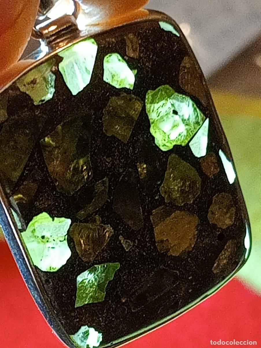 Joaillerie: ESTUPENDO COLGANTE DE PLATA MACIZA Y GRAN METEORITO &rdquo;PALLASITA&rdquo; (SIN USAR)