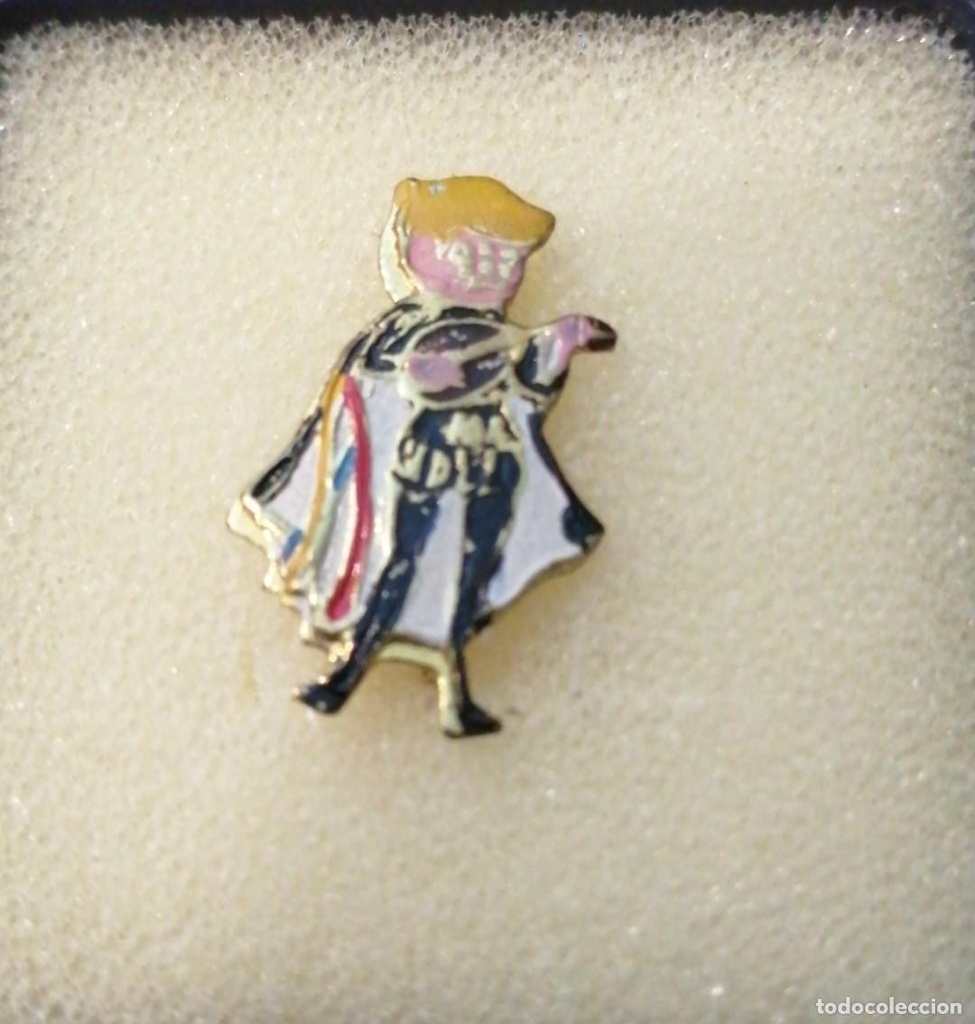 Joyeria: PIN INSIGNIA OFICIAL TUNA DE FONSECA SANTIAGO DE COMPOSTELA A&Ntilde;OS 70 ESMALTADO ORIGINAL